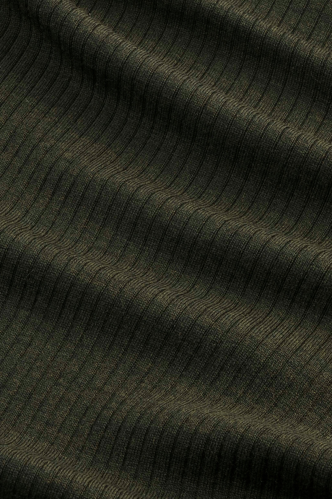 NN07 Paul 60035 LS Polo in Dark Army | Buster McGee