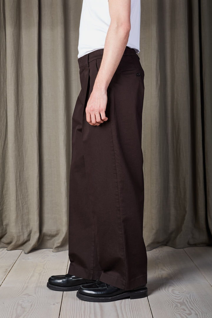 NN07 Kay 1420 Relaxed Pant in Deep Truffle