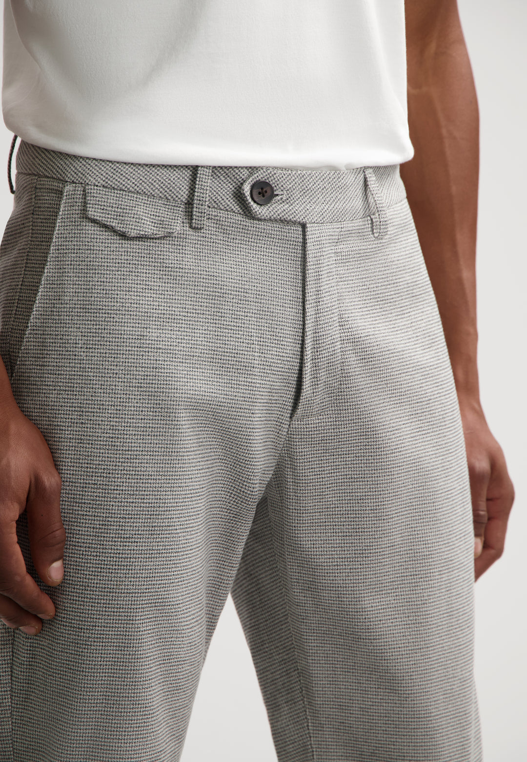 Dstrezzed Marlon Pied-de-Poule Pant in Silver Birch | Buster McGee