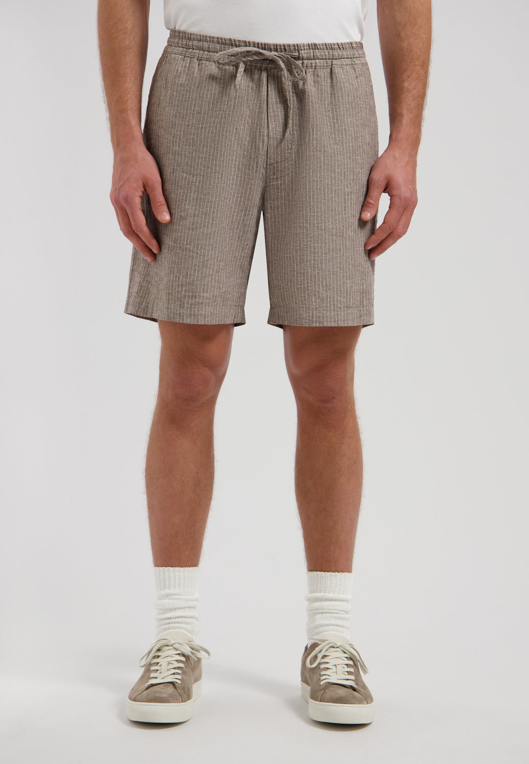 Dstrezzed Logan Pinstripe Short in Grey Brown | Buster McGee