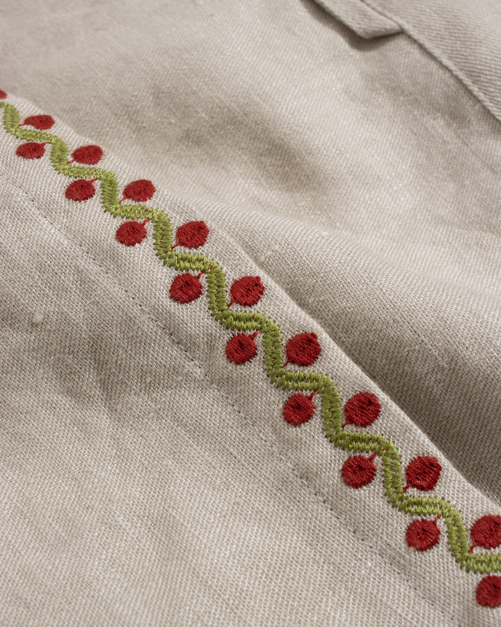Far Afield Veloso SS Shirt Embroidered Floral in Sand | Buster McGee