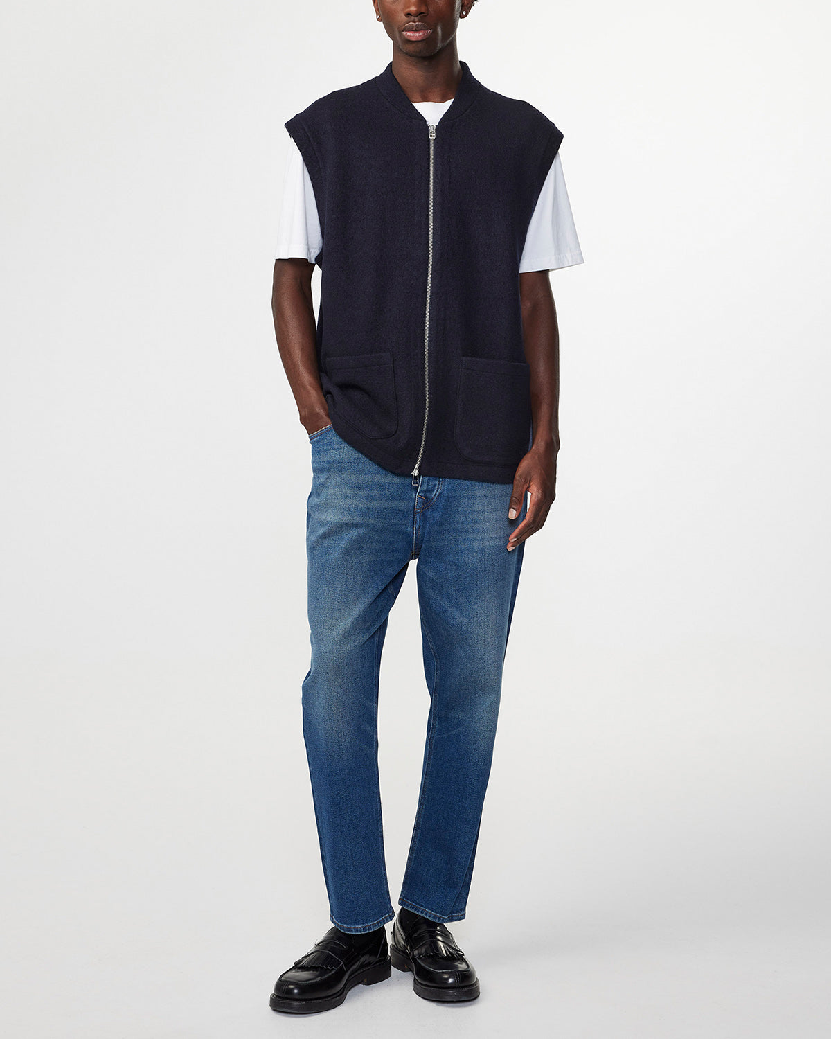 7AM-CHUNKY_SWEATER-VEST-BLACK-