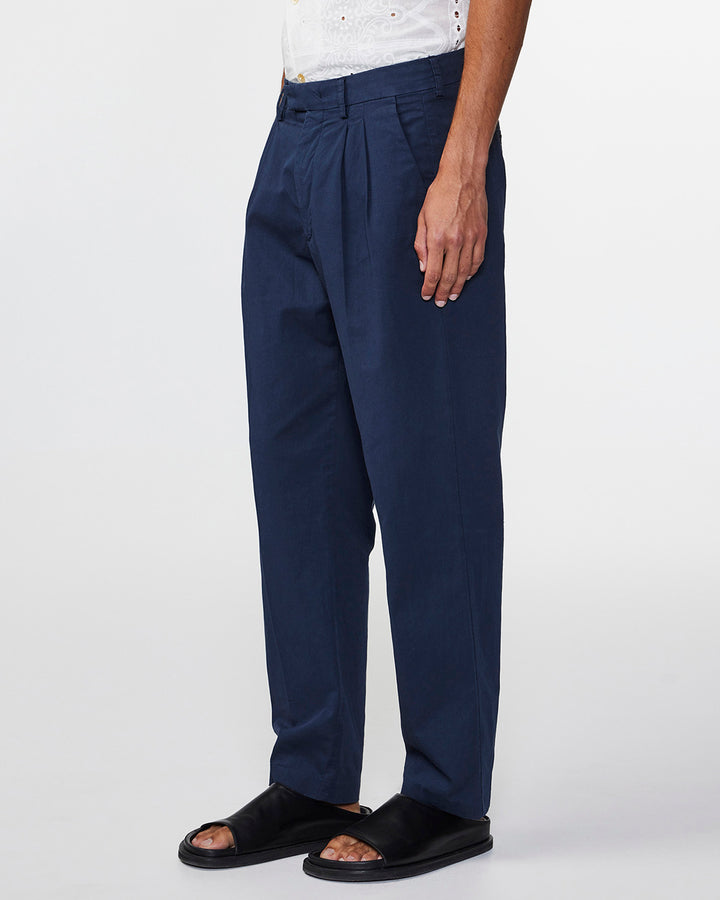 NN07 Fritz 1803 Tapered Pant in Navy Blue | Buster McGee