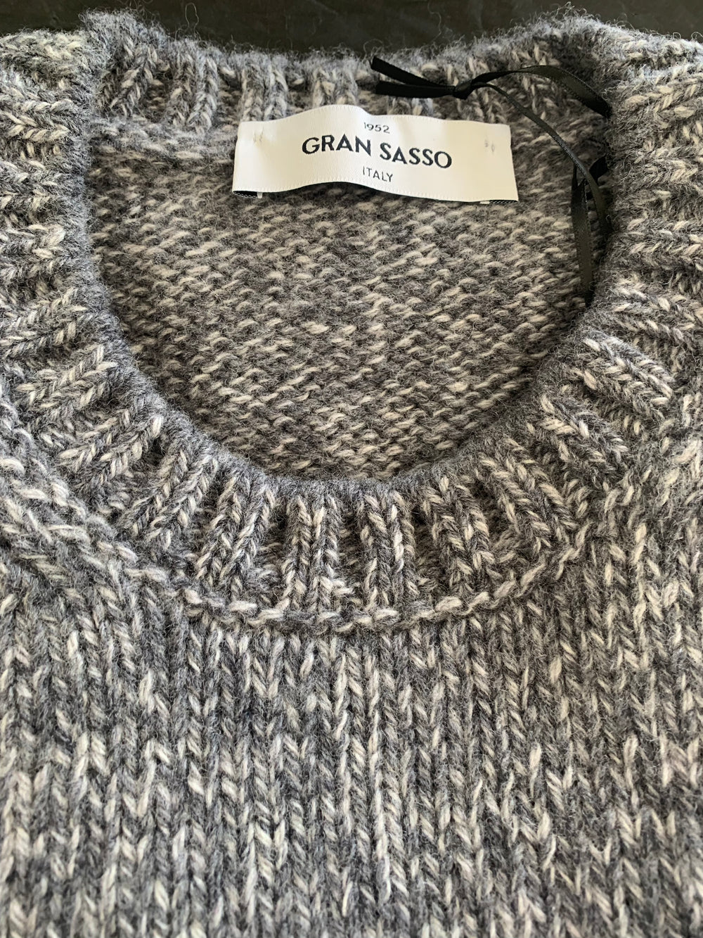 Gran Sasso - Lambswool Crewneck Sweater in Grey Fleck | Buster McGee