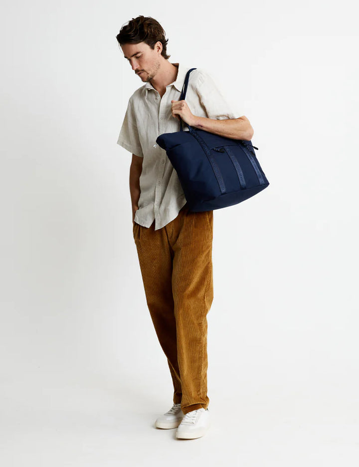Mr Simple Jasper Tote Large in Navy | Buster McGee 