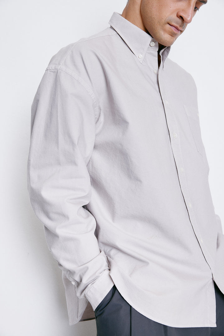Unfeigned Long Sleeve Washed Oxford Shirt in Fog | Buster McGee