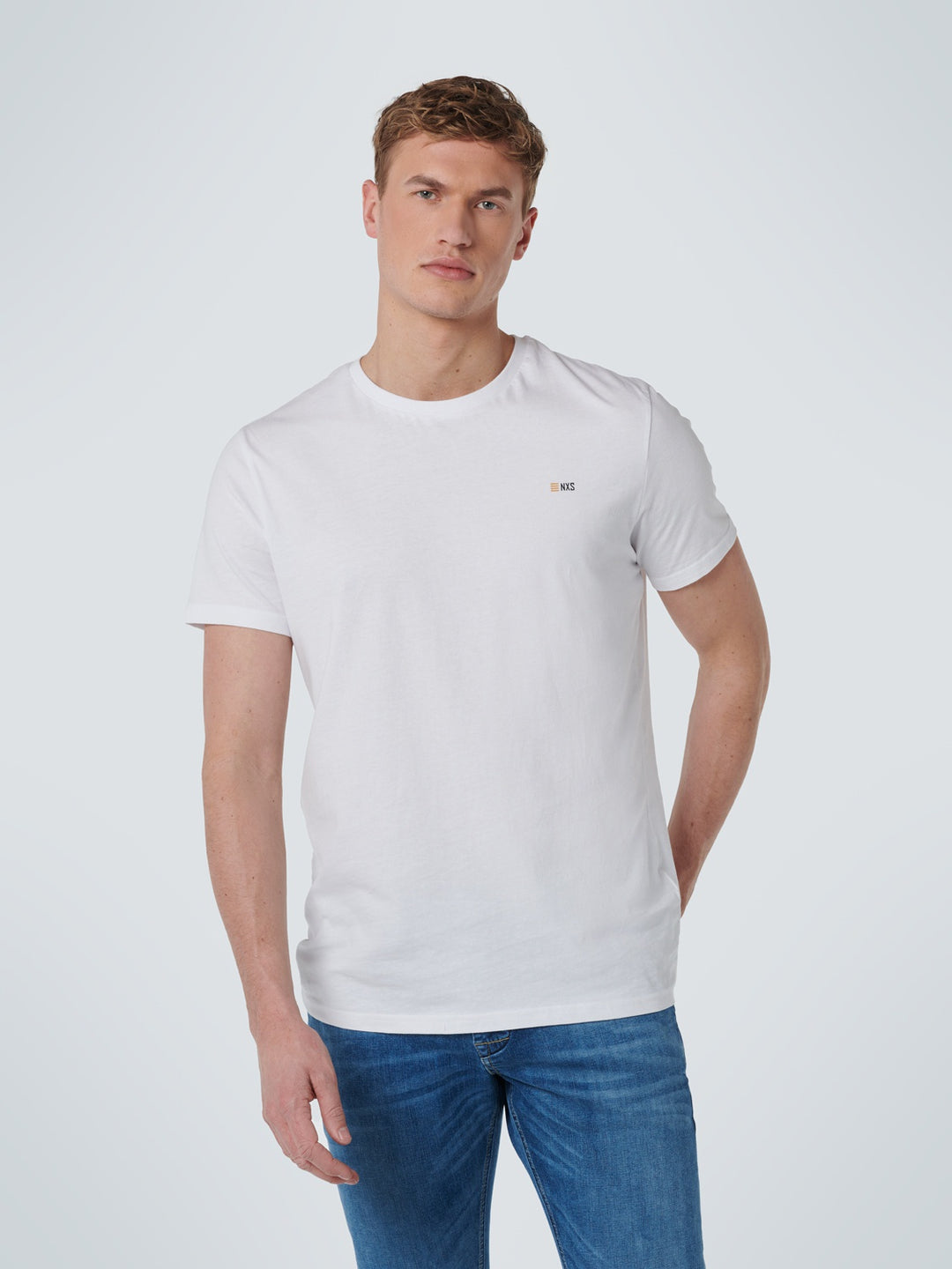 No Excess Solid Basic Crewneck Tee in White | Buster McGee