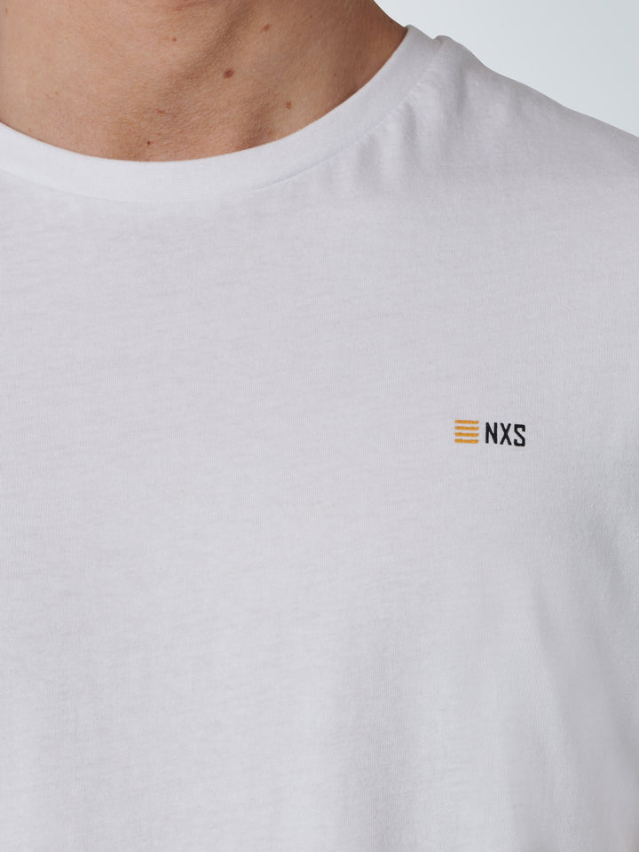 No Excess Solid Basic Crewneck Tee in White | Buster McGee