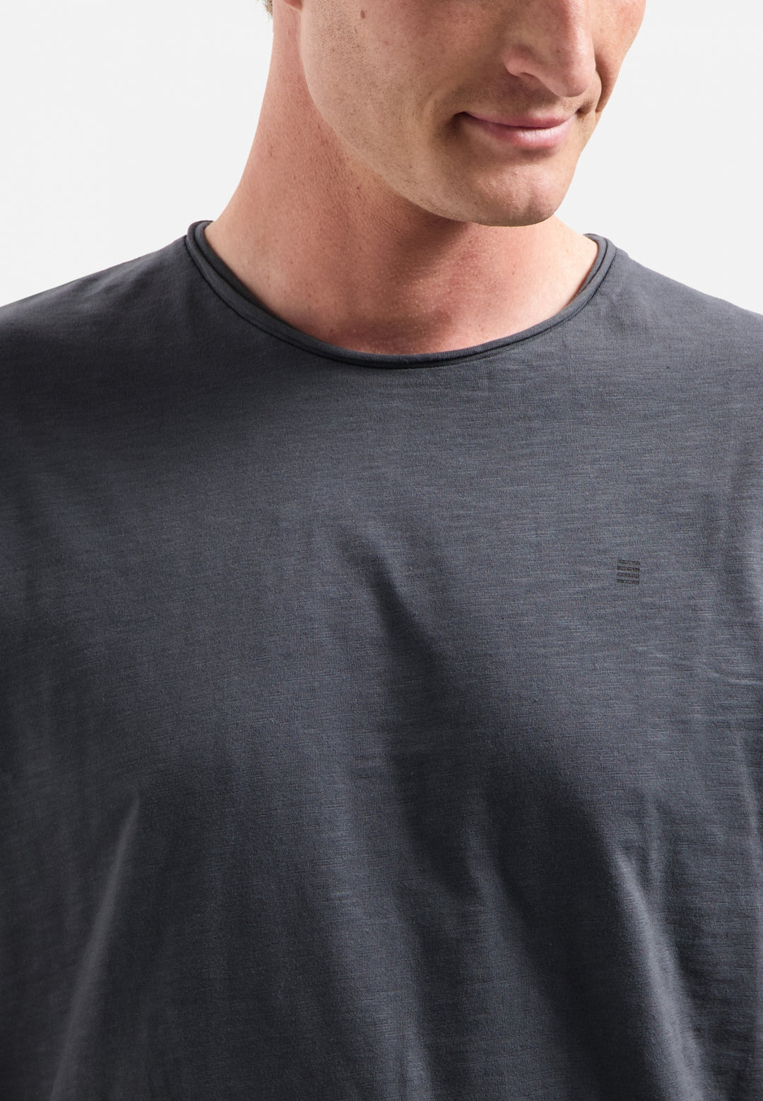 No Excess Timeless Basics Crewneck Tee in Dark Grey | Buster McGee