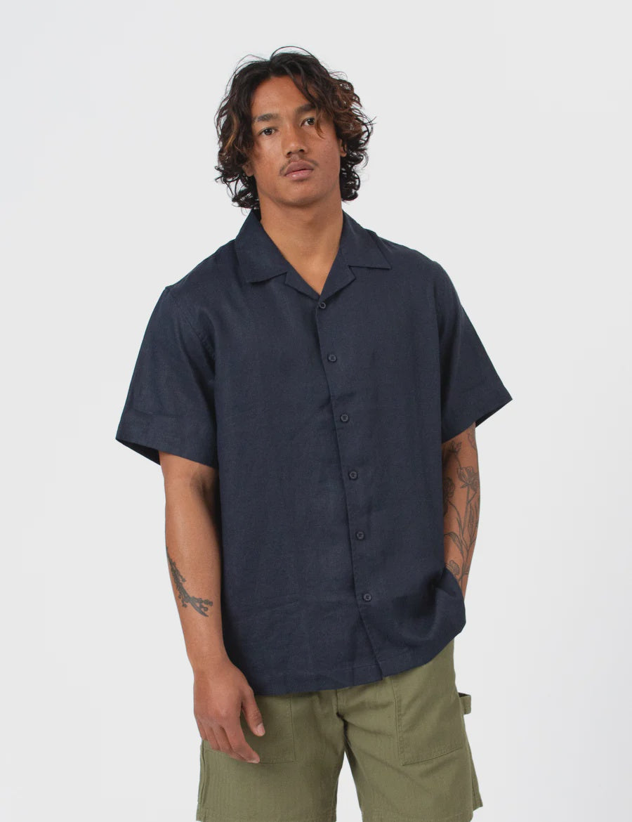 Mr Simple Cuban Linen Short Sleeve Shirt in Navy | Buster McGee
