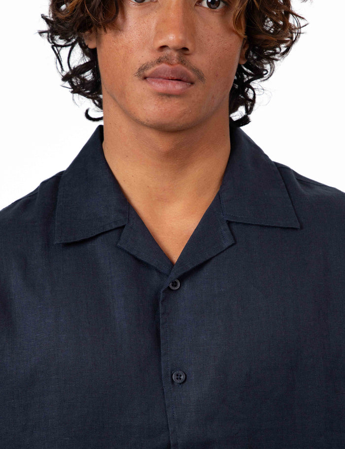 Mr Simple Cuban Linen Short Sleeve Shirt in Navy | Buster McGee