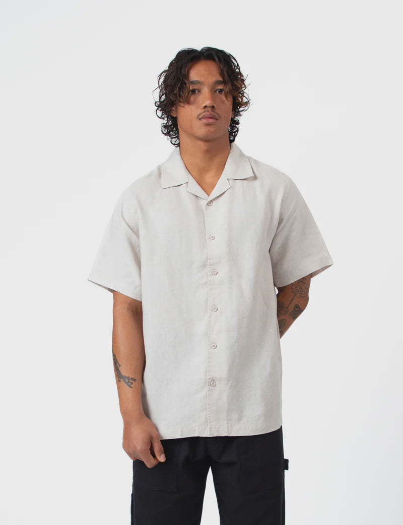 Mr Simple Cuban Linen Short Sleeve Shirt in Natural | Buster McGee