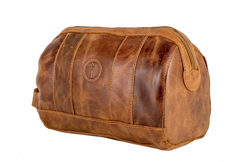 Indepal - Watson Leather Toiletry Bag Crazy Horse Tan | Buster McGee