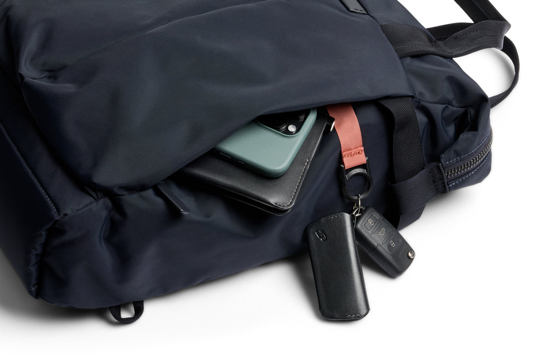 Bellroy Tokyo Totepack in Navy