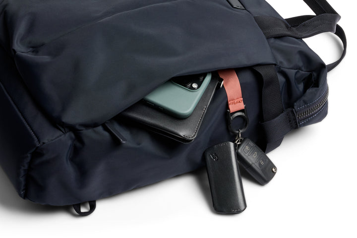 Bellroy Tokyo Totepack in Navy