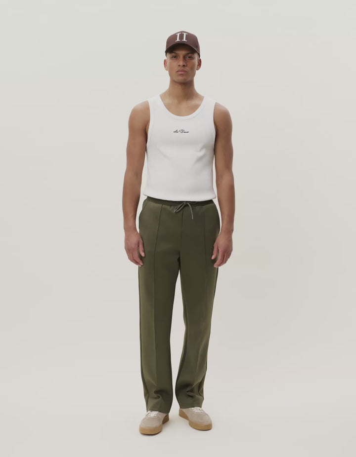 Les Deux Signature Casual Track Pants in Olive Night | Buster McGee