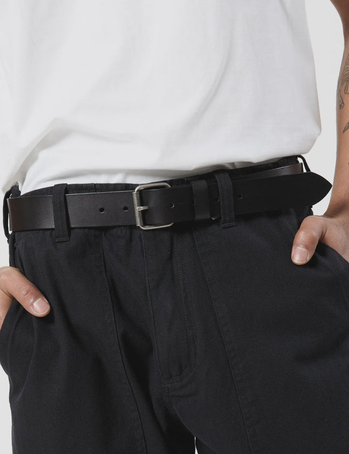 Mr Simple Leather Belt in Black | Buster McGee