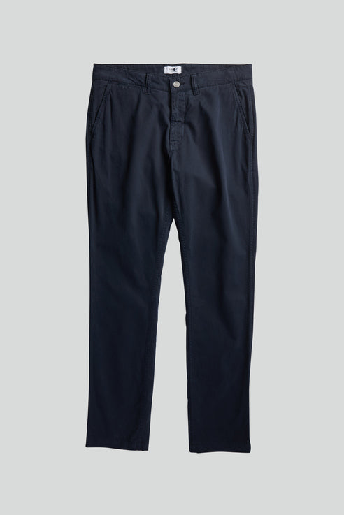 NN07 - Marco 1400 Classic Chino in Navy Blue | Buster McGee