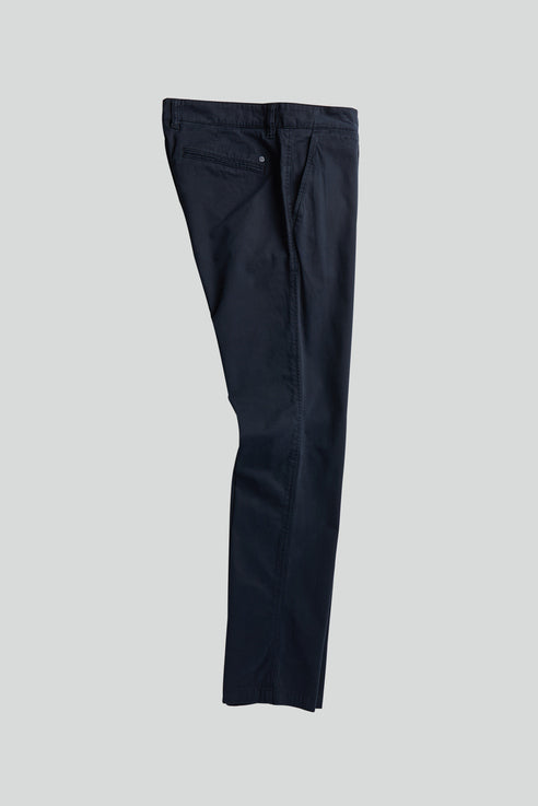 NN07 - Marco 1400 Classic Chino in Navy Blue | Buster McGee