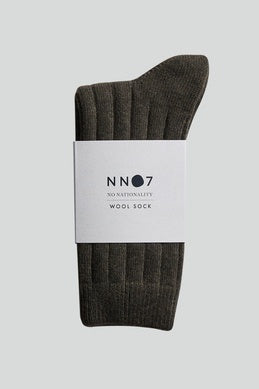 NN07 - Sock One 9055 Chunky Wool Sock in Dark Army | Buster McGee